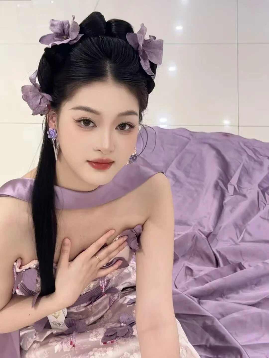 一个月从化妆小白逆袭成“换头大师”！